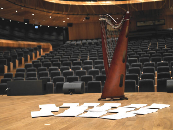 Paweł Biliiński arrangements during album recording in Cavatina Hall with Amelia Tokarska